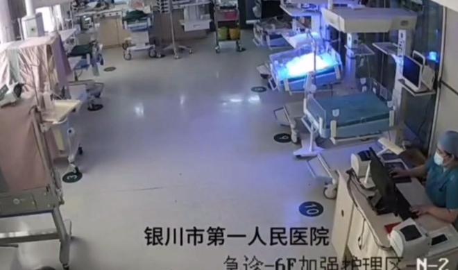 生后续来了！网友表示：这嘉奖是不是低了凯发app网站地震中高中生背起同学逃(图13)
